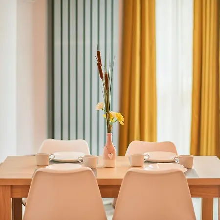 Opal Luxury 110 N Pool *