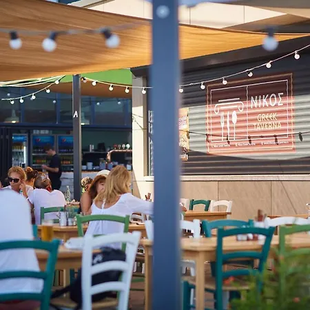 Opal Luxury 110 N Pool