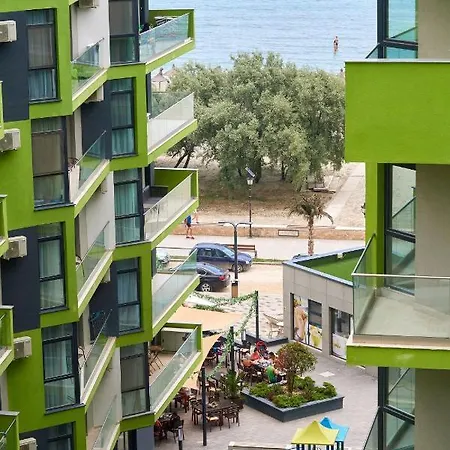 Opal Luxury 110 N Pool * Năvodari